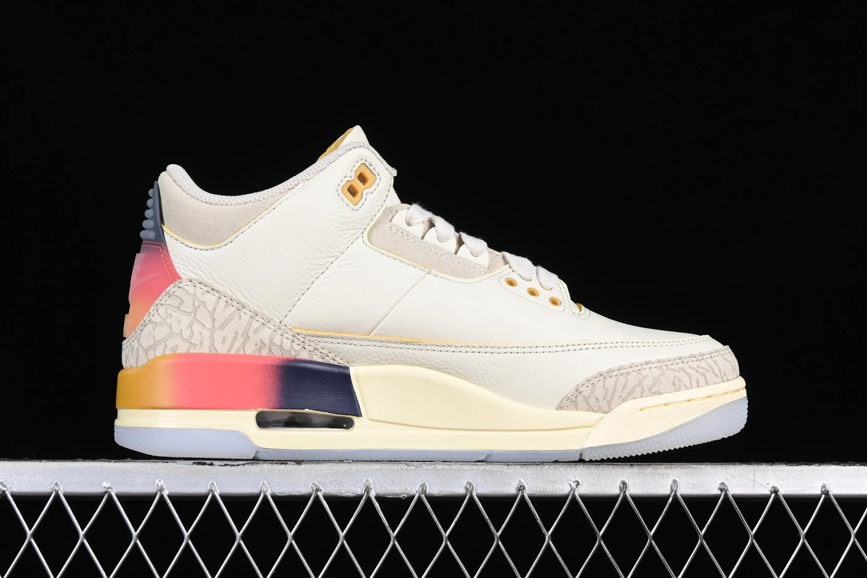 All categories Air Jordan Jordan series basketball shoes Air Jordan 3 LW version J.Balvin x Air Jordan 3 Retro AJ3 Joe 3 rainbow gradient FN0344-901